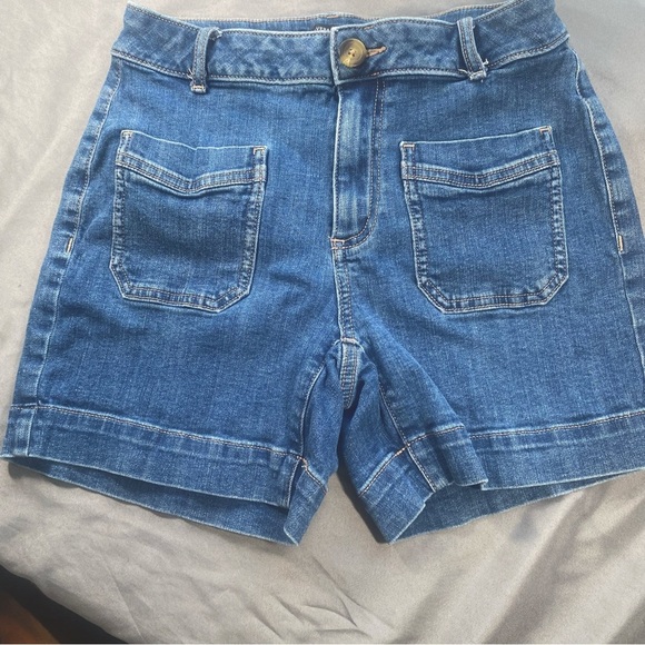 Simply Vera Vera Wang Denim Blue Women's Shorts Size4 - Picture 5 of 6